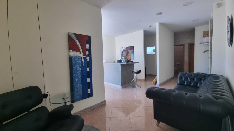 Escritório para Trespasse em Darque Foto 20