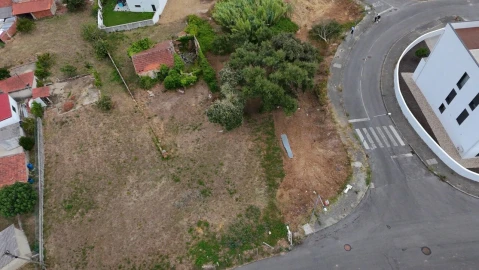 Terreno para Venda em Marrazes e Barosa