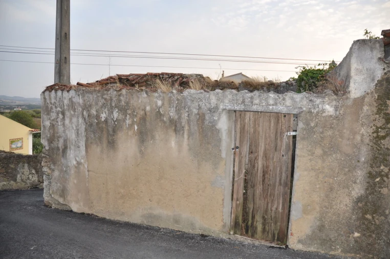 Moradia T2 para Venda em Carvoeira e Carmões Foto 4