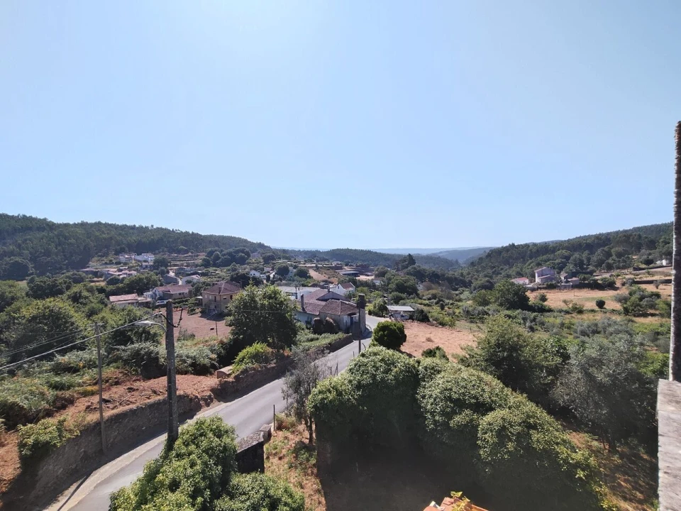 Moradia T4 para Venda em Figueiró dos Vinhos e Bairradas Foto 57