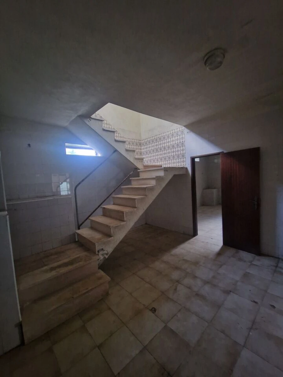 Loja para Venda em Figueiró dos Vinhos e Bairradas Foto 18