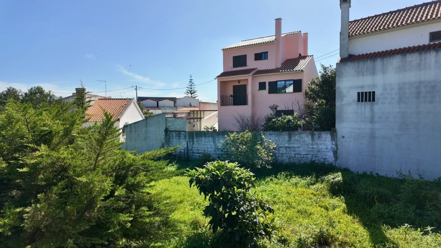Terreno para Venda em Charneca de Caparica e Sobreda Foto 8