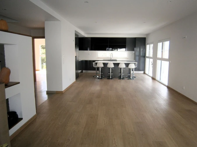 Moradia T4 para Venda em Alverca do Ribatejo e Sobralinho Foto 4