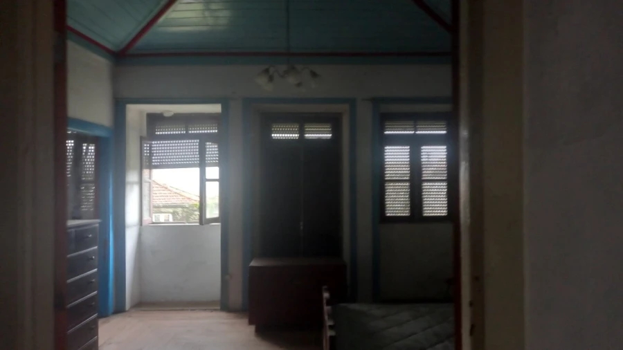 Moradia T2 para Venda em Anhões e Luzio Foto 5