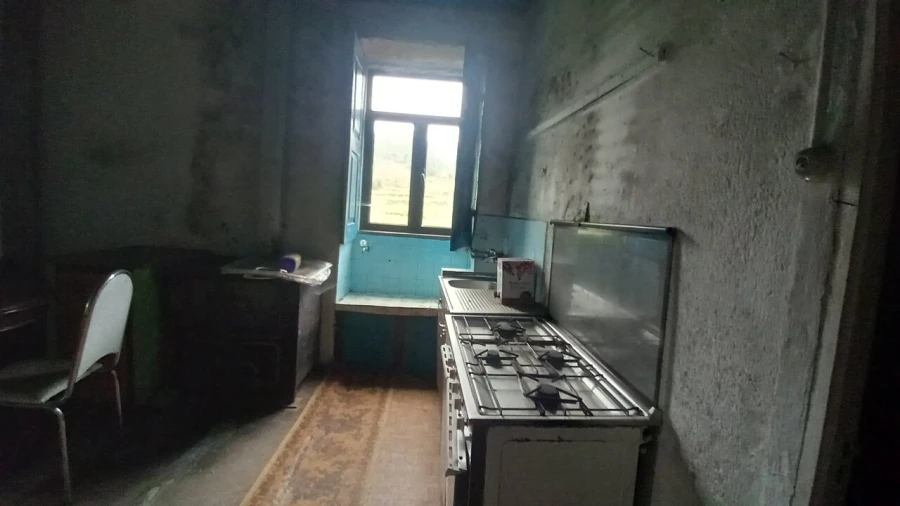 Moradia T2 para Venda em Anhões e Luzio Foto 13