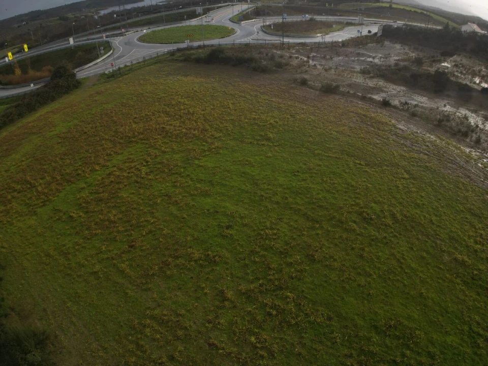 Terreno para Venda em Podence e Santa Combinha Foto 10