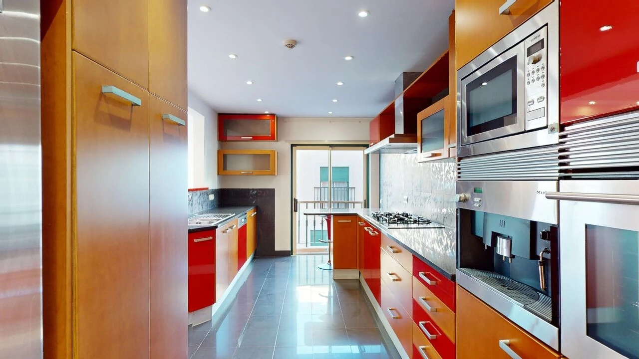 Apartamento T3 para Venda em Estômbar e Parchal Foto 27