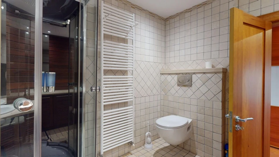 Apartamento T3 para Venda em Estômbar e Parchal Foto 20