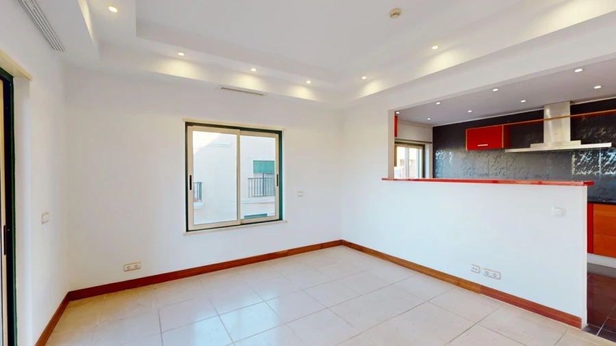 Apartamento T3 para Venda em Estômbar e Parchal Foto 32