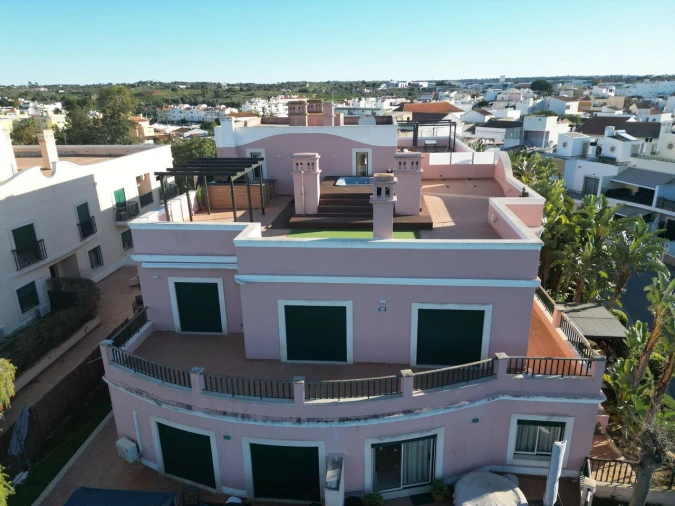 Apartamento T3 para Venda em Estômbar e Parchal Foto 8