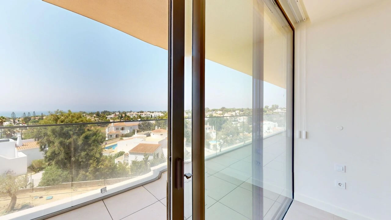 Apartamento T4 para Venda em Lagoa e Carvoeiro Foto 19