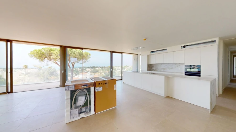 Apartamento T4 para Venda em Lagoa e Carvoeiro Foto 8