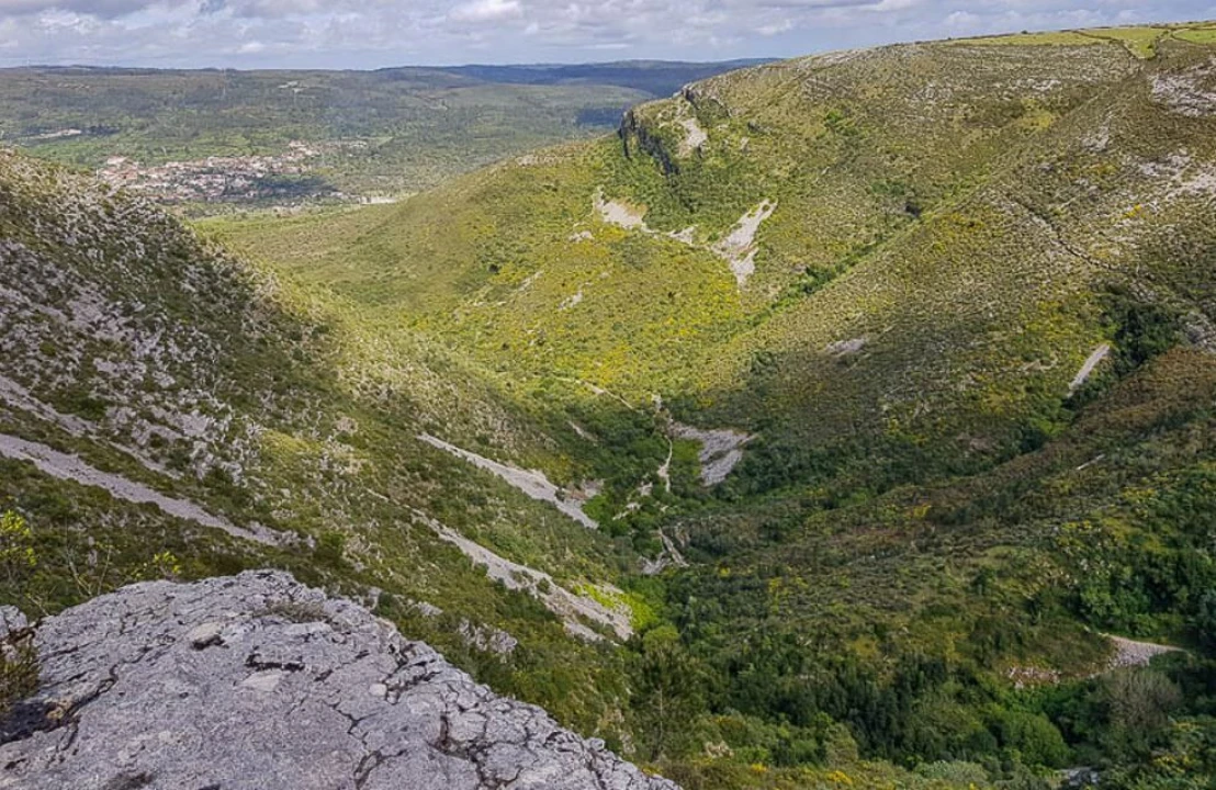 Quinta T3 para Venda em Arrimal e Mendiga Foto 41
