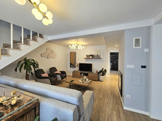 Moradia T5 para Venda em A dos Cunhados e Maceira Foto 15