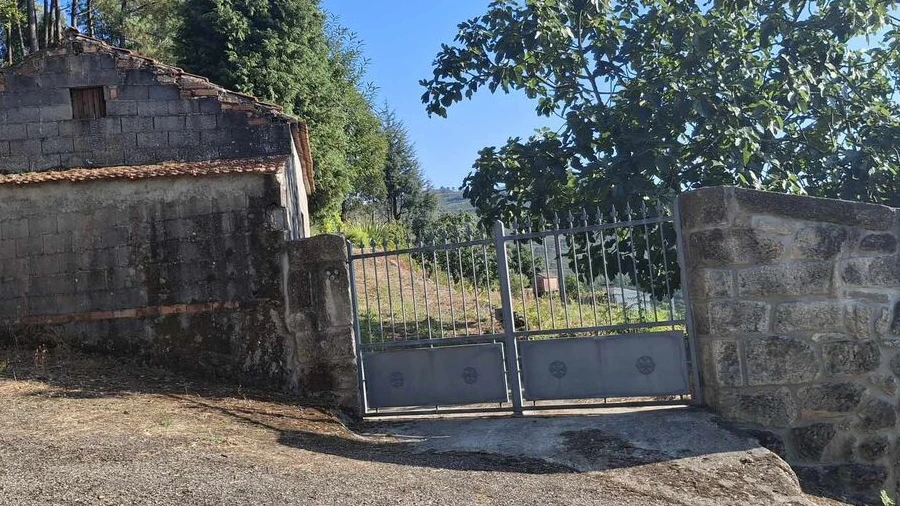 Terreno para Venda em Ceivães e Badim