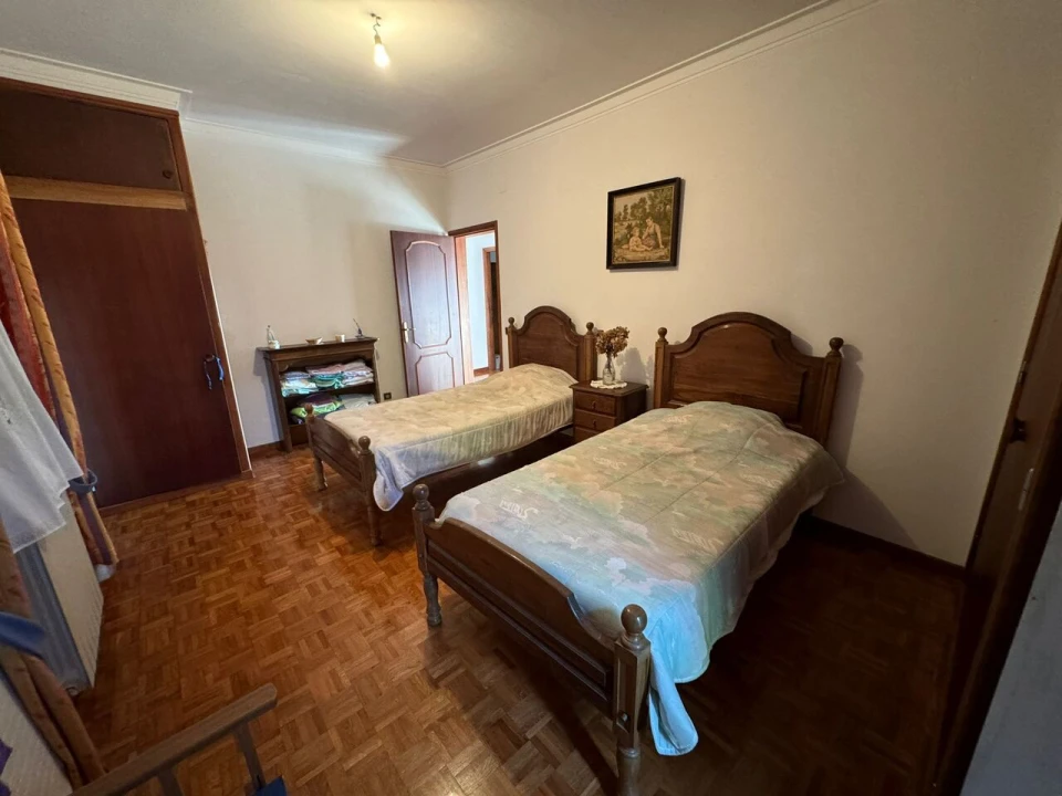 Moradia T4 para Venda em Moledo e Cristelo Foto 23