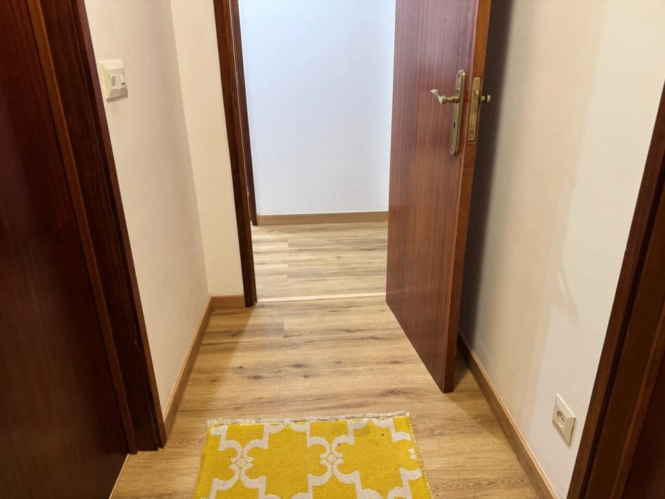 Apartamento T2 para Venda em Santa Maria, São Pedro e Matacães Foto 16