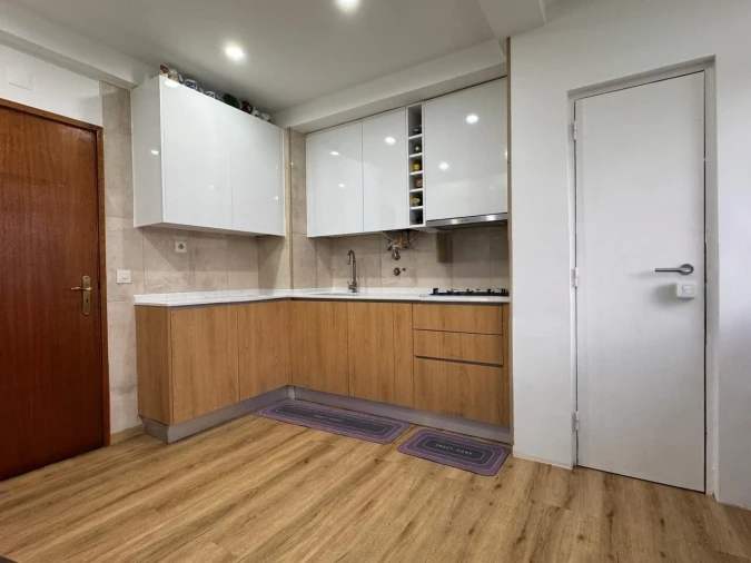 Apartamento T2 para Venda em Santa Maria, São Pedro e Matacães Foto 3