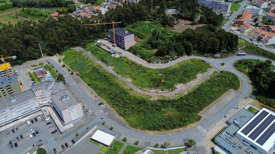 Apartamento T2 para Venda em Fânzeres e São Pedro da Cova Foto 4