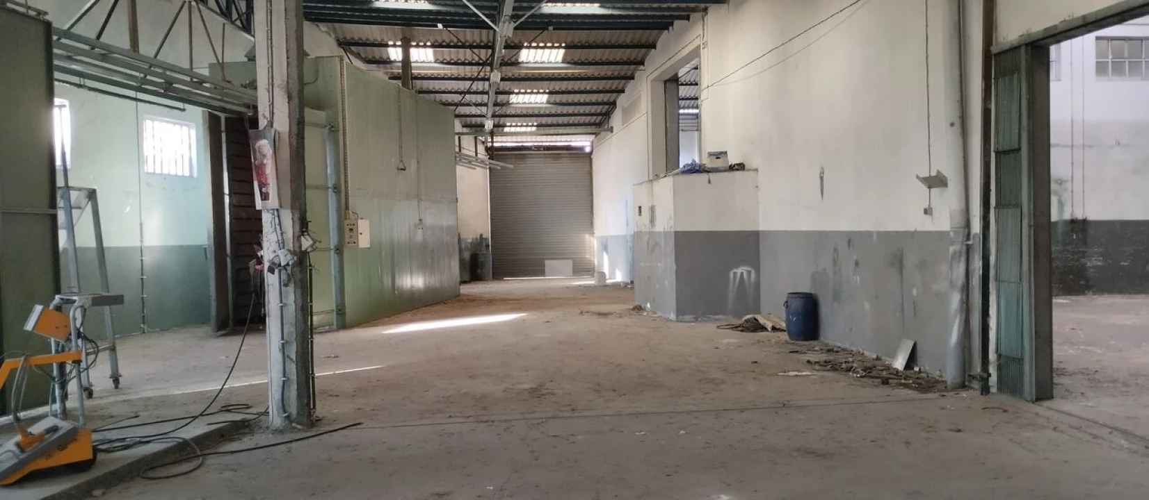 Armazém para Venda em Malhou, Louriceira e Espinheiro Foto 10