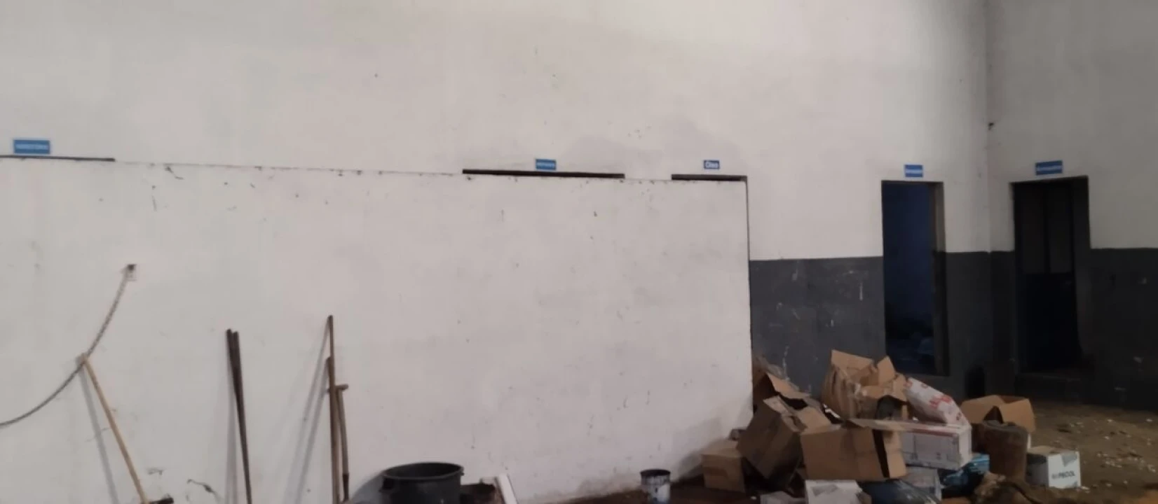 Armazém para Venda em Malhou, Louriceira e Espinheiro Foto 15