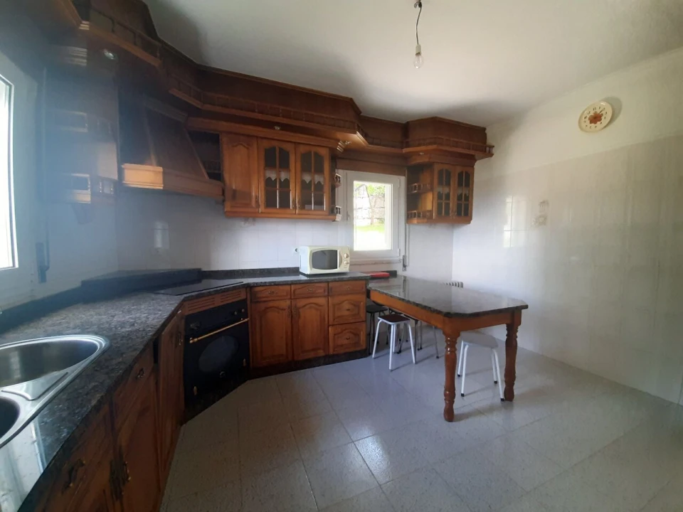 Moradia T3 para Venda em Vila e Roussas Foto 20