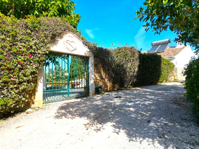 Moradia T5 para Venda em Lagoa e Carvoeiro Foto 1