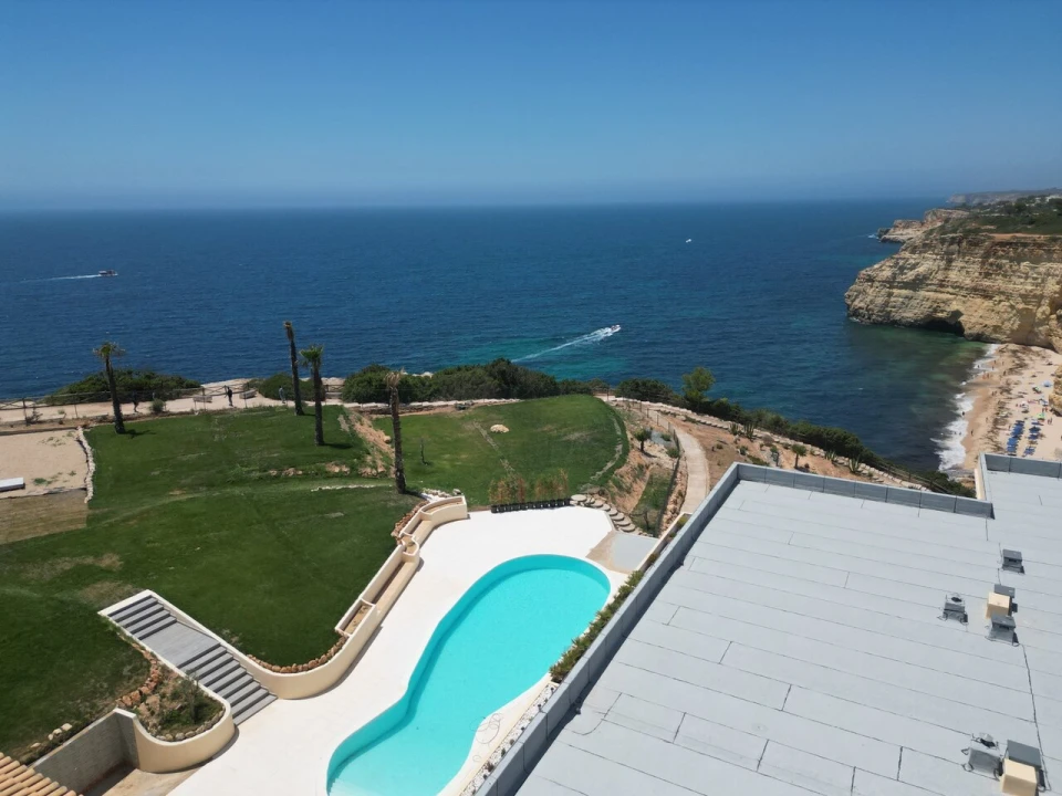 Apartamento T1 para Venda em Lagoa e Carvoeiro Foto 2