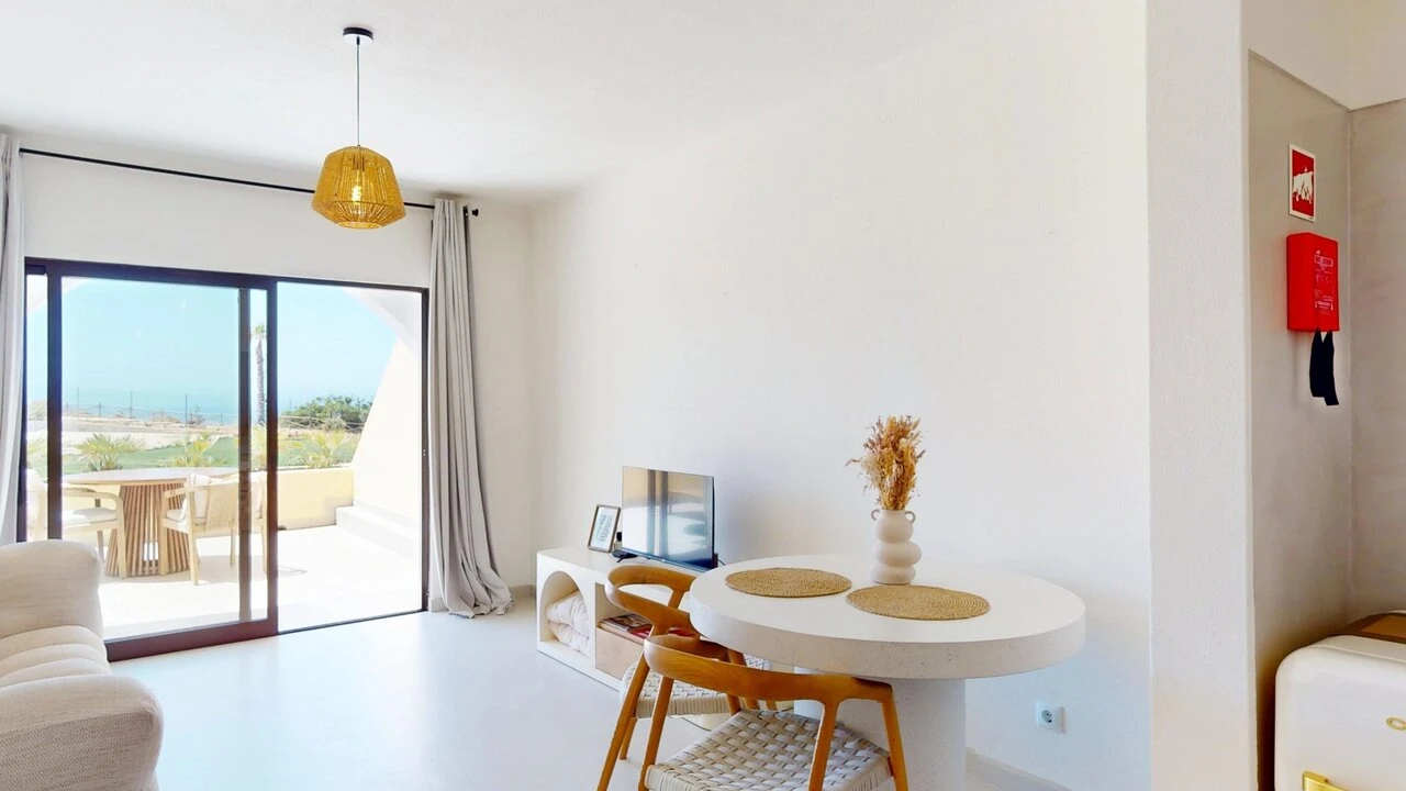 Apartamento T1 para Venda em Lagoa e Carvoeiro Foto 10