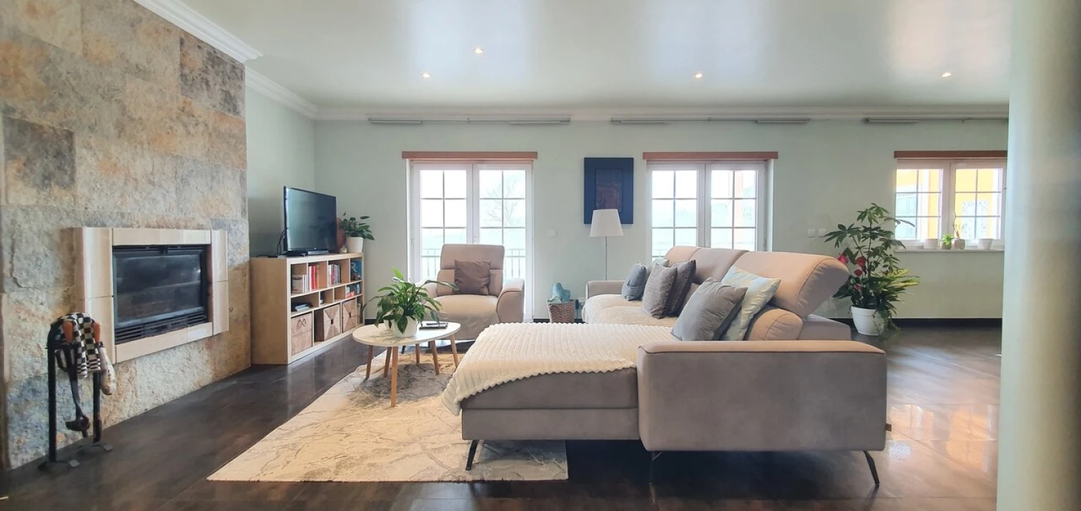 Moradia T3 para Venda em A dos Cunhados e Maceira Foto 5