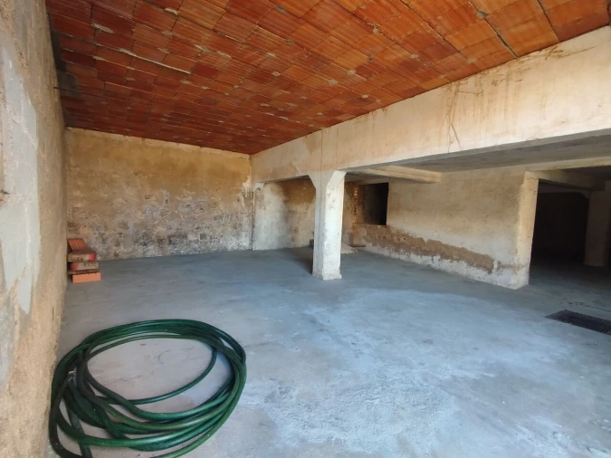 Prédio para Venda em São Miguel do Rio Torto e Rossio Ao Sul do Tejo Foto 16