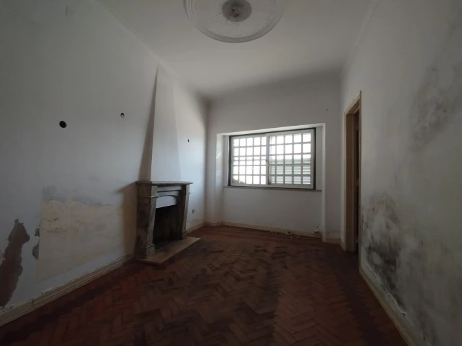 Prédio para Venda em São Miguel do Rio Torto e Rossio Ao Sul do Tejo Foto 39