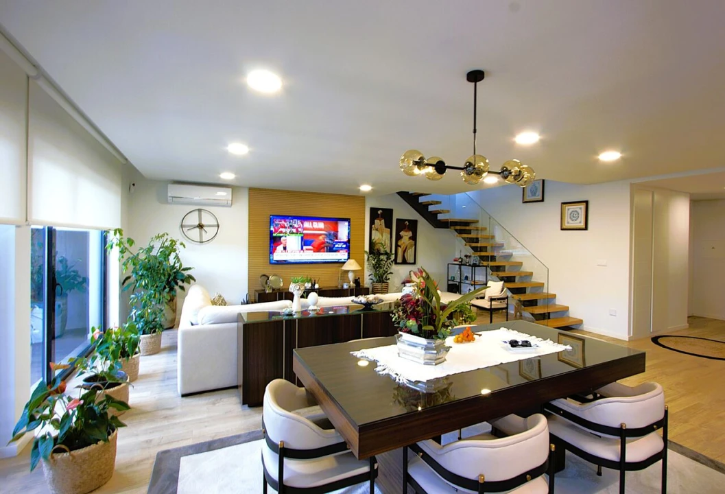 Apartamento T5 para Venda em Viseu Foto 14