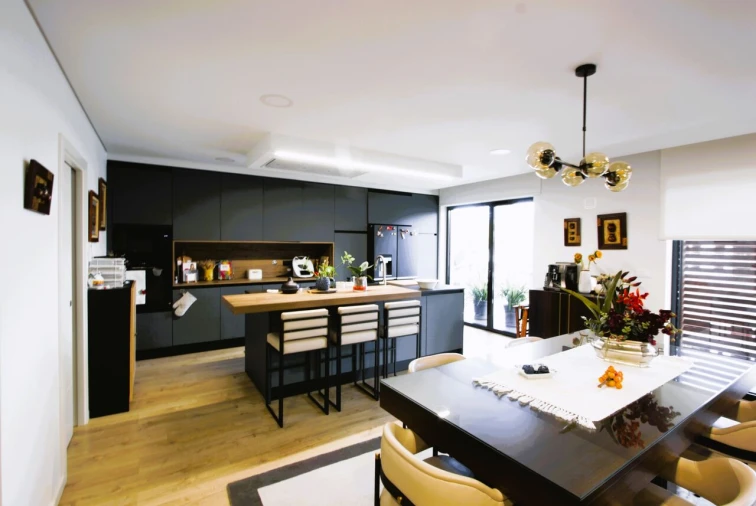 Apartamento T5 para Venda em Viseu Foto 12