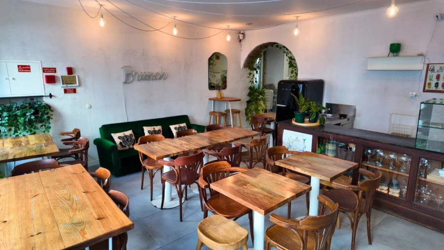 Loja para Arrendamento em Alcantara