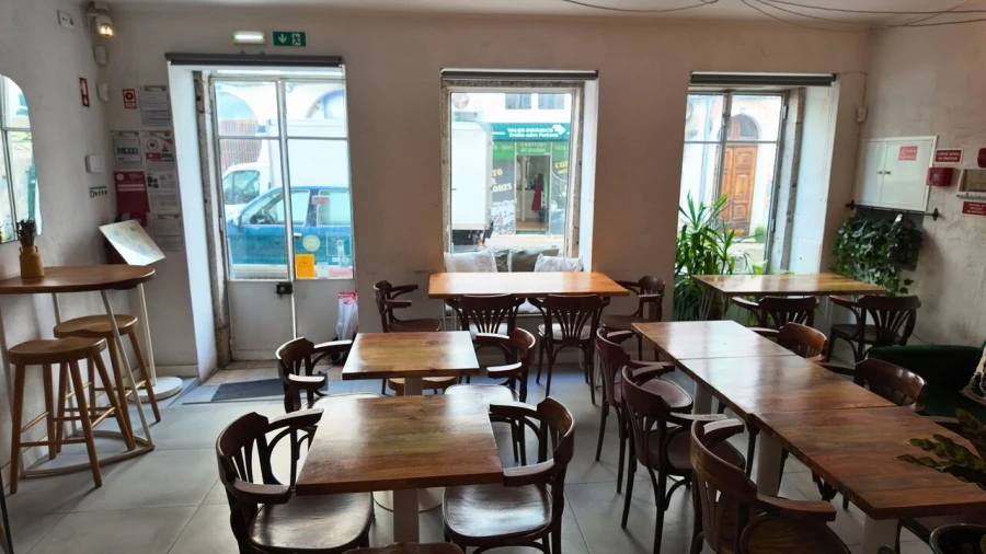 Loja para Arrendamento em Alcantara Foto 5