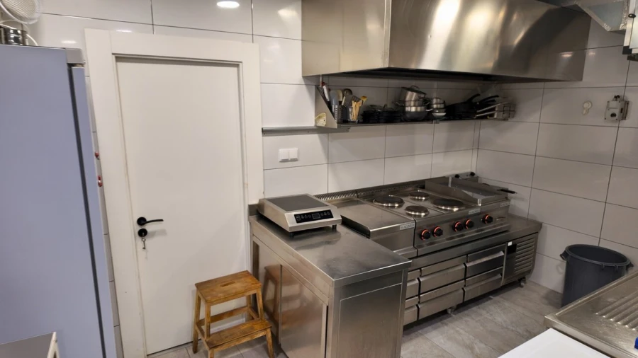 Loja para Arrendamento em Alcantara Foto 6