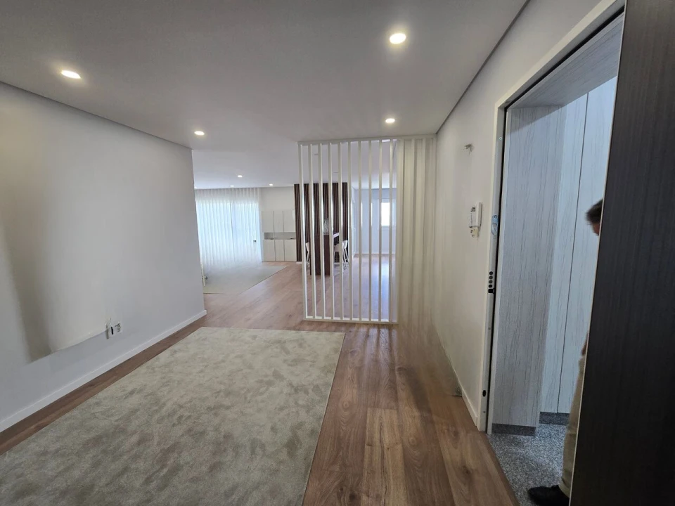 Apartamento T4 para Venda em Alverca do Ribatejo e Sobralinho Foto 2
