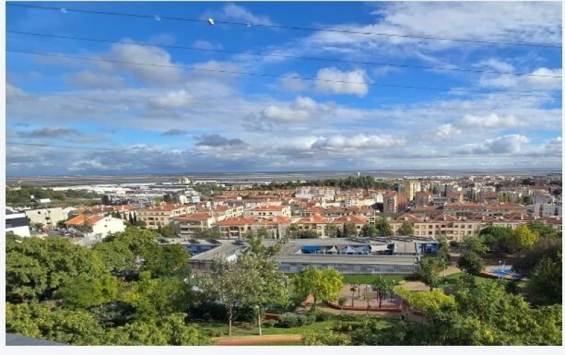 Apartamento T4 para Venda em Alverca do Ribatejo e Sobralinho Foto 8