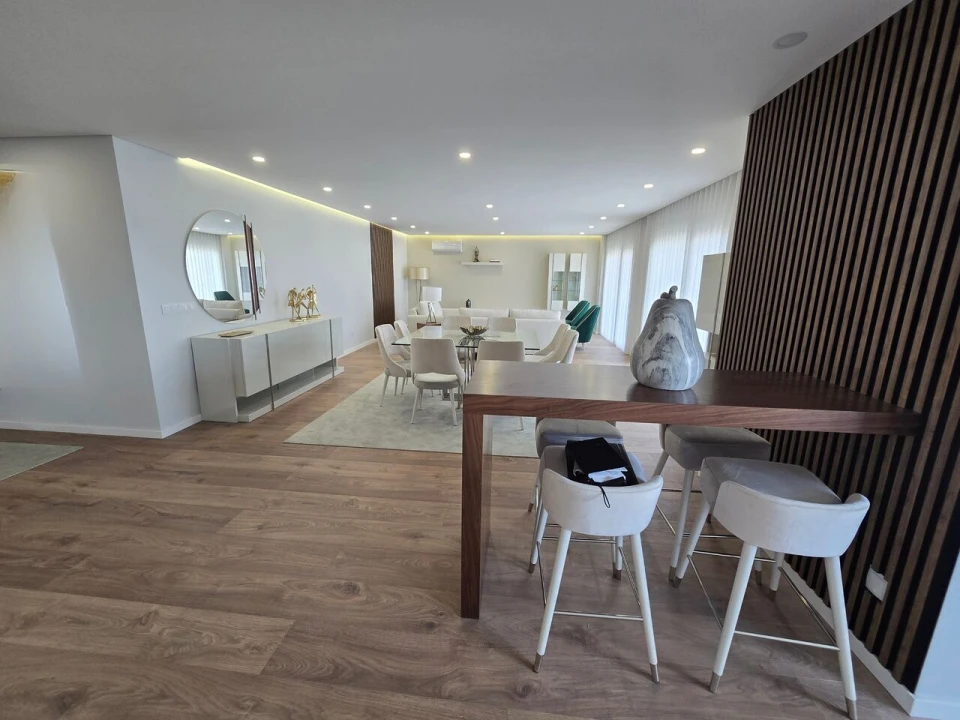 Apartamento T3 para Venda em Alverca do Ribatejo e Sobralinho Foto 2