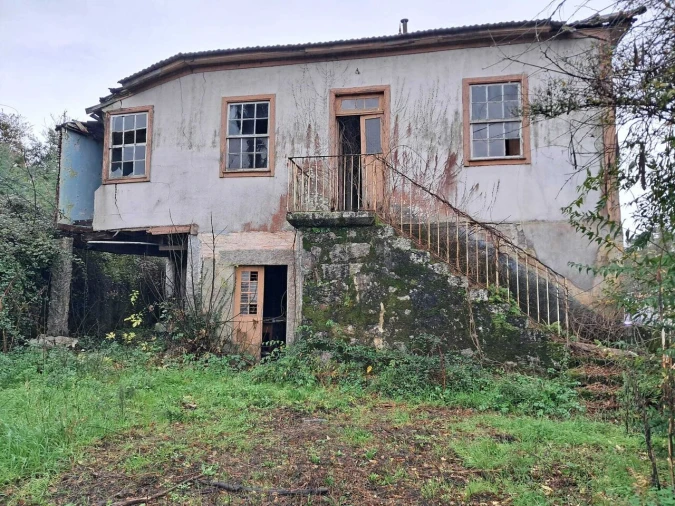 Moradia T3 para Venda em Mazedo e Cortes Foto 1