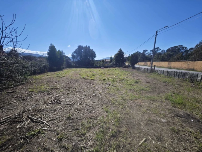 Terreno para Venda em Mazedo e Cortes Foto 2