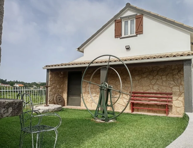 Moradia T3 para Venda em Mazedo e Cortes Foto 2