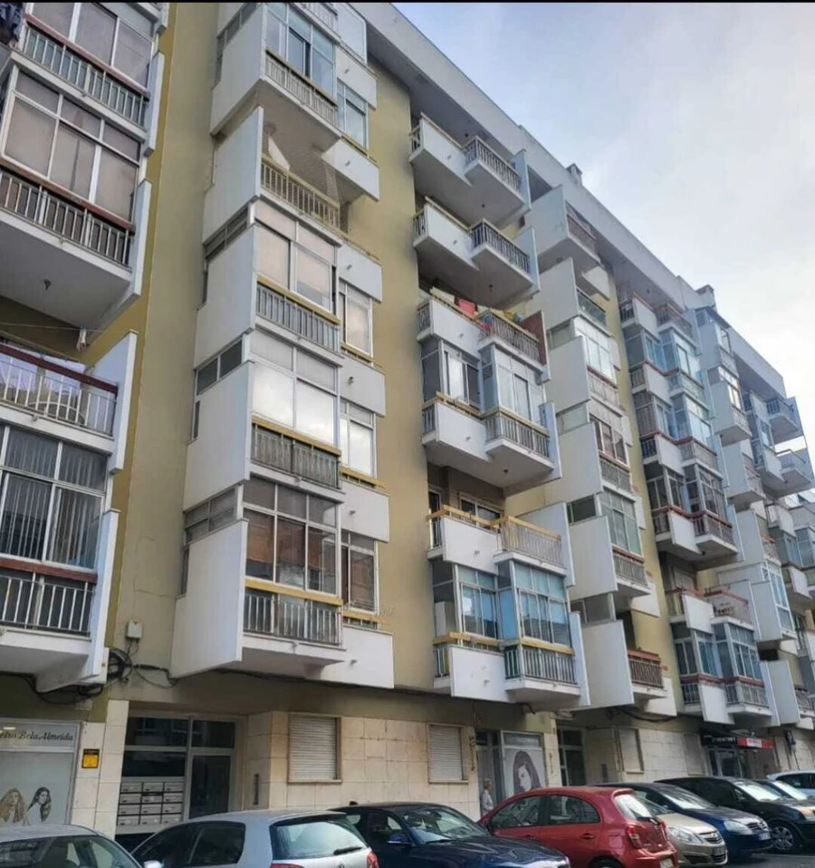 Apartamento T2 para Venda em Oeiras e São Julião da Barra, Paço de Arcos e Caxias Foto 2