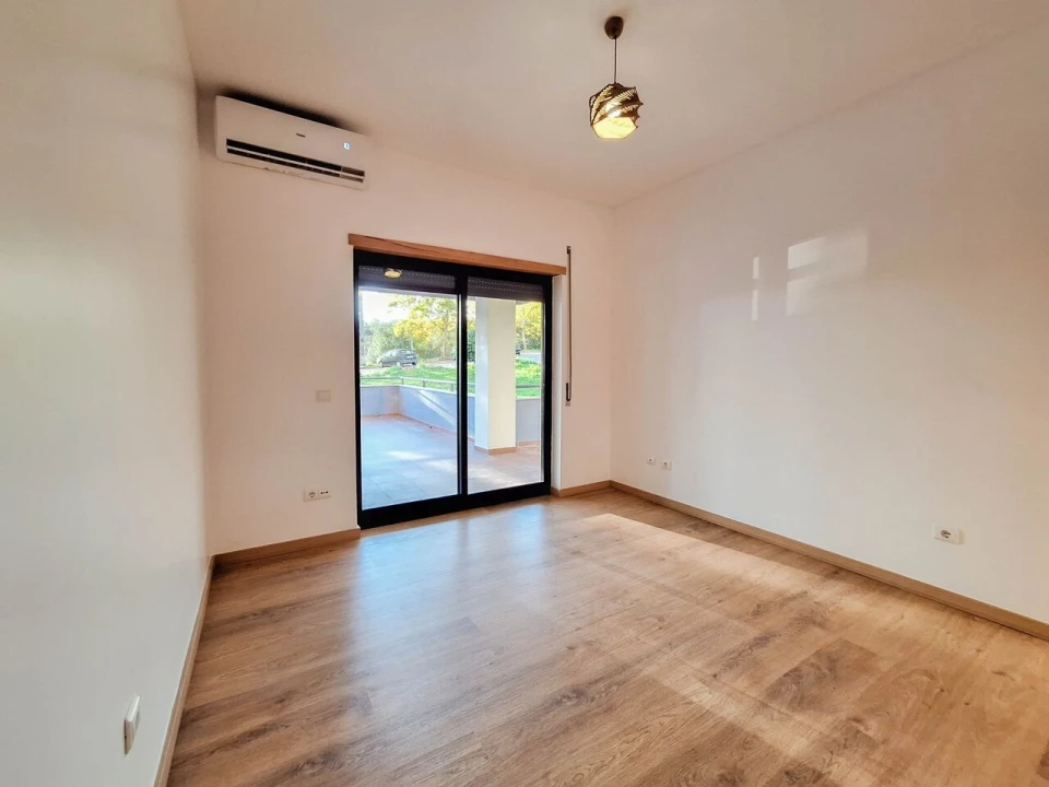 Apartamento T2 para Venda em Abrantes (São Vicente e São João) e Alferrarede Foto 28