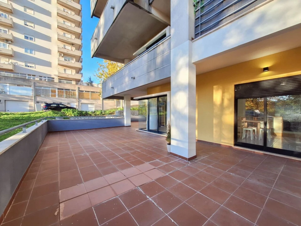 Apartamento T2 para Venda em Abrantes (São Vicente e São João) e Alferrarede Foto 32