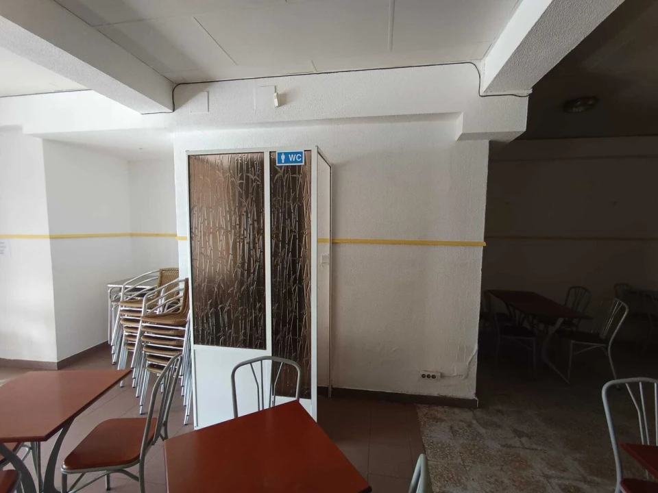 Loja para Trespasse em Pernes Foto 6