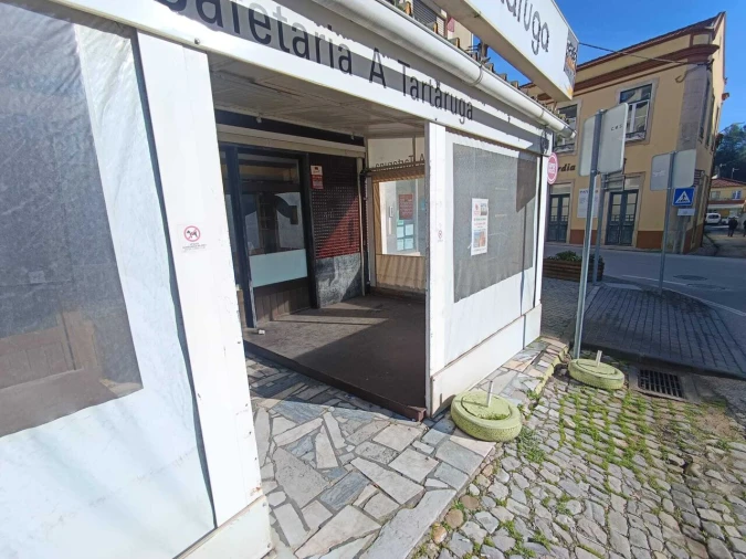 Loja para Trespasse em Pernes Foto 2