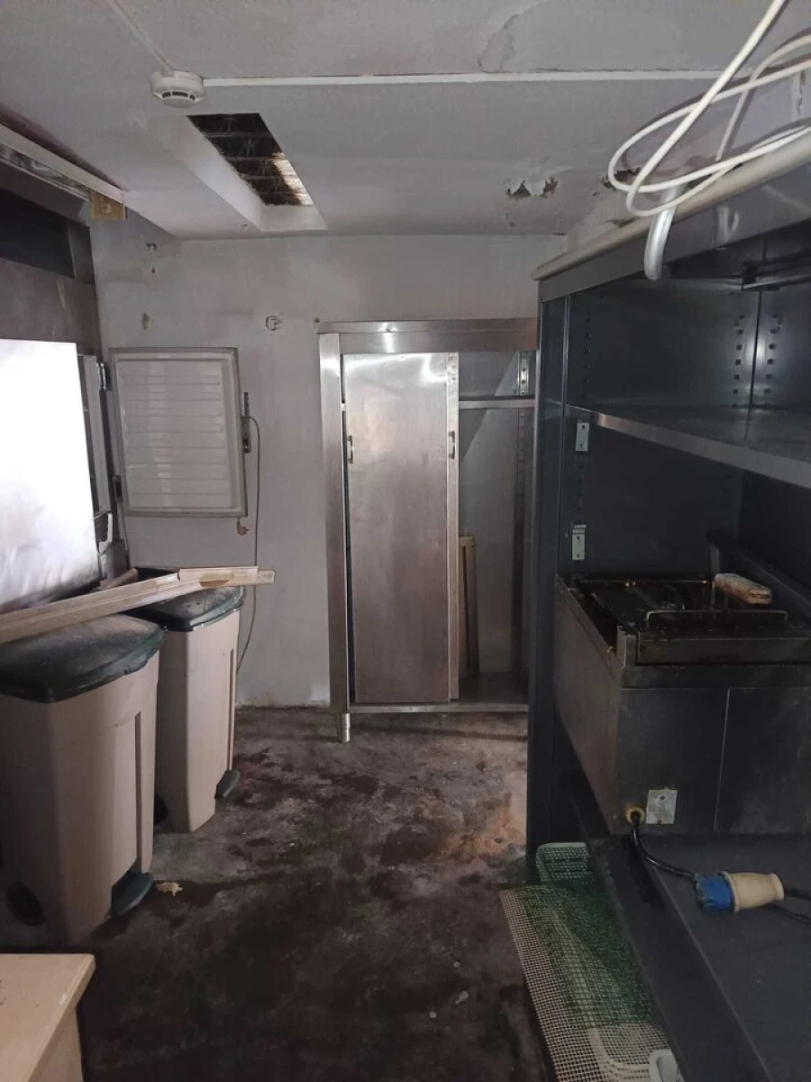 Loja para Trespasse em Pernes Foto 9