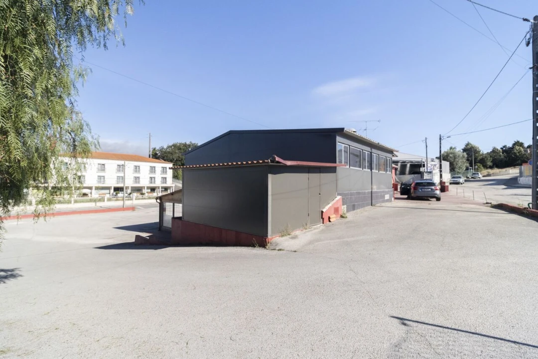 Loja para Arrendamento em Santa Catarina da Serra e Chainça Foto 13